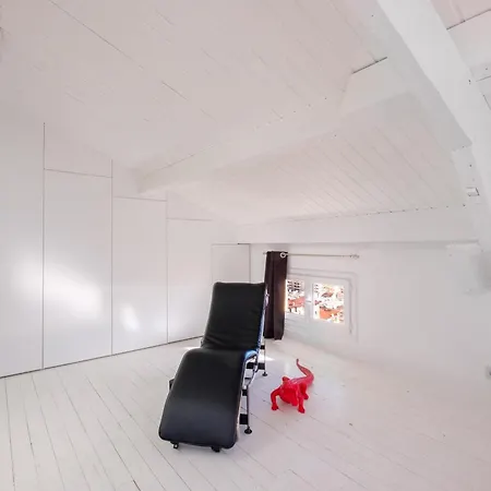 Apartment De Luxe - Bluesky